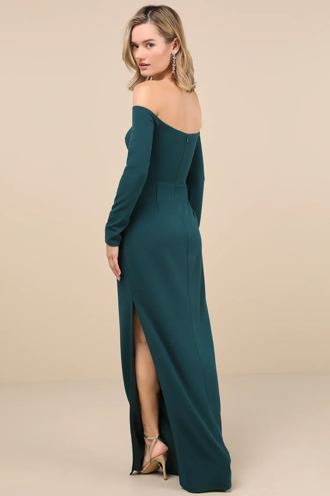 Stunning Excellence Black Off-the-Shoulder Maxi Dress