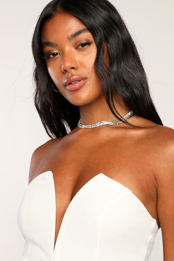 Babe Alert Ivory Notched Strapless Bodysuit