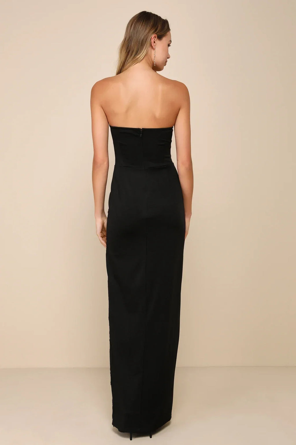 Elegant Mood Black 3D Floral Applique Strapless Maxi Dres