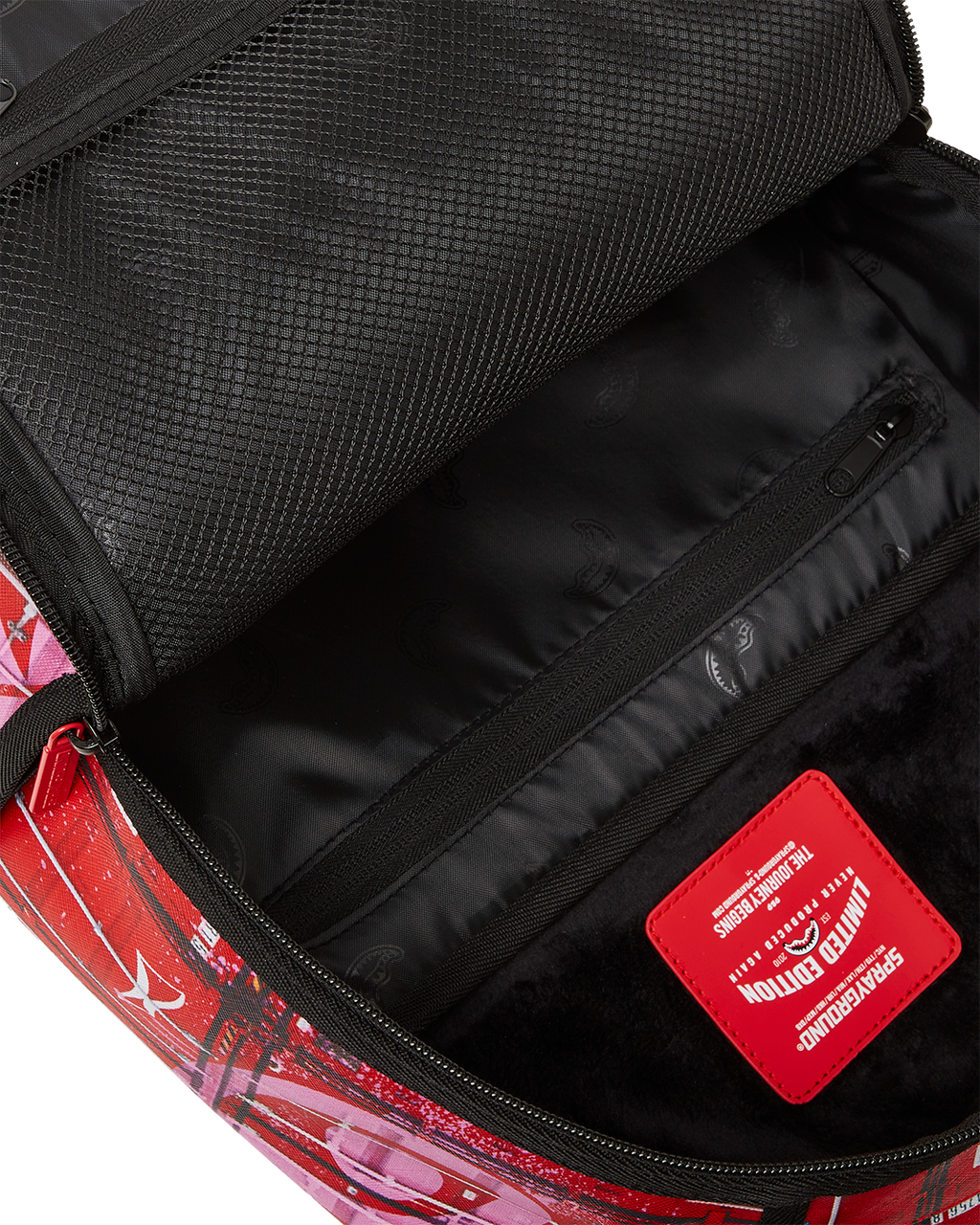 SHIPPING THE GOODS BACKPACK (DLXV)