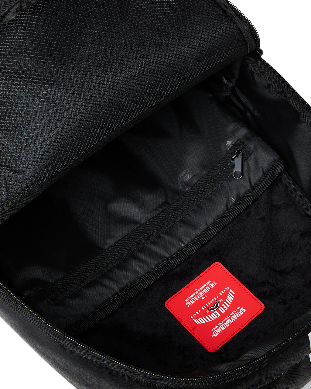 SHARK CENTRAL REFLEX DLXSV BACKPACK