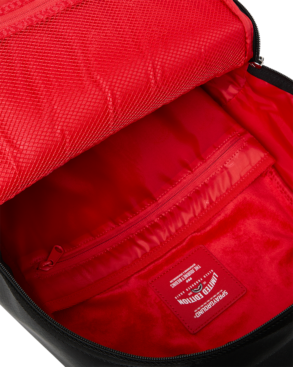 SHARK CENTRAL FLOW SHARK BACKPACK